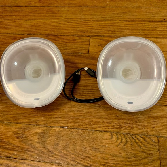 Lansinoh Discreet Duo Wearable Pump - Picture 3 of 7